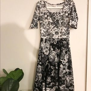 LulaRoe- Black and white knee length dress
